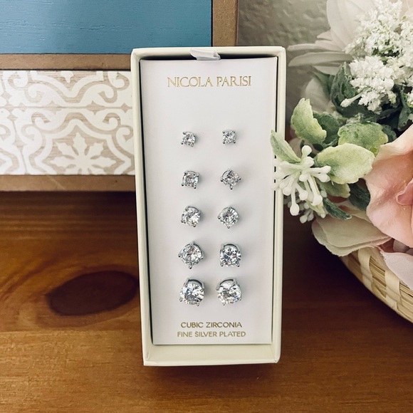 Nicola Parisi Cubic Zirconia Stud Earrings Silver Gift Box Nordstrom 5 Pairs - Picture 2 of 5